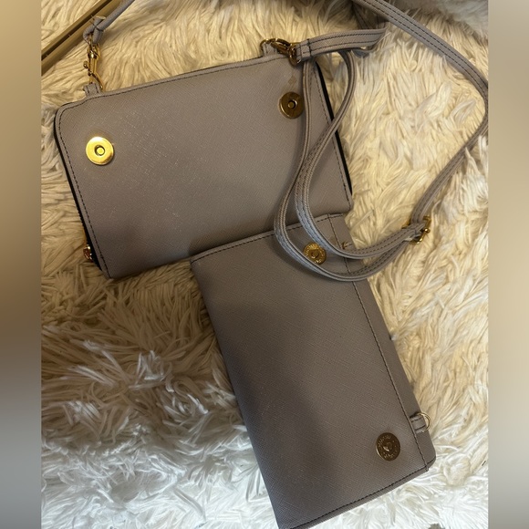 3/$30 ✨ Side bag - Picture 2 of 4